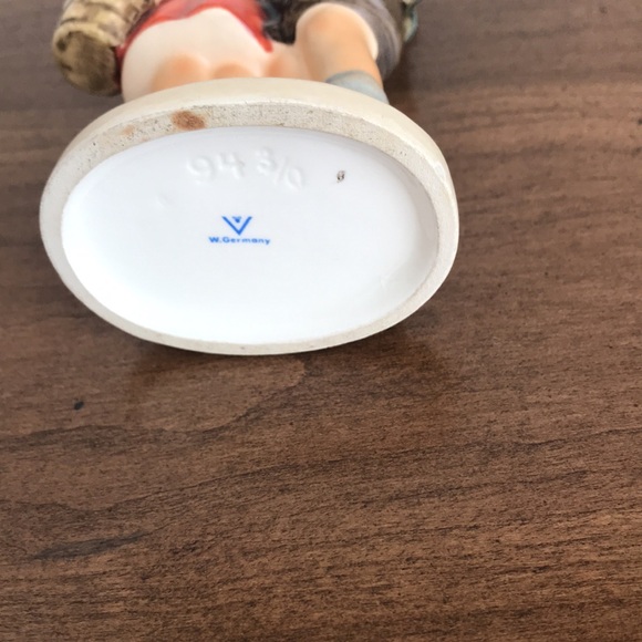 Hummel Surprise - Picture 5 of 5